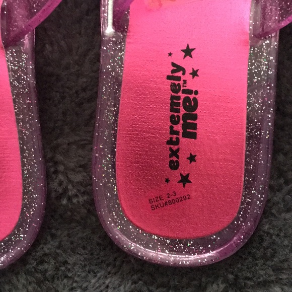 Bundle of JELLY thongs 💕 - Picture 2 of 7